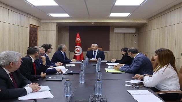 وزير التجارة يستقبل وفدا عن البنك الدولي